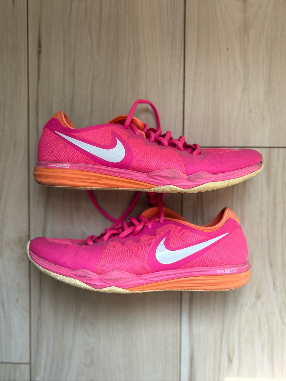 Nike Dual Fusion TR Hit Pink Orange Training Shoes Women’s Size 8 Athletic